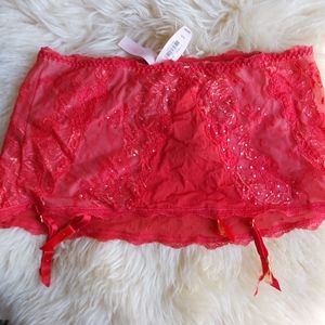 NWT Victoria's Secret Lace Garter